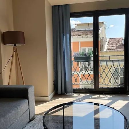 Apartment Myfair *